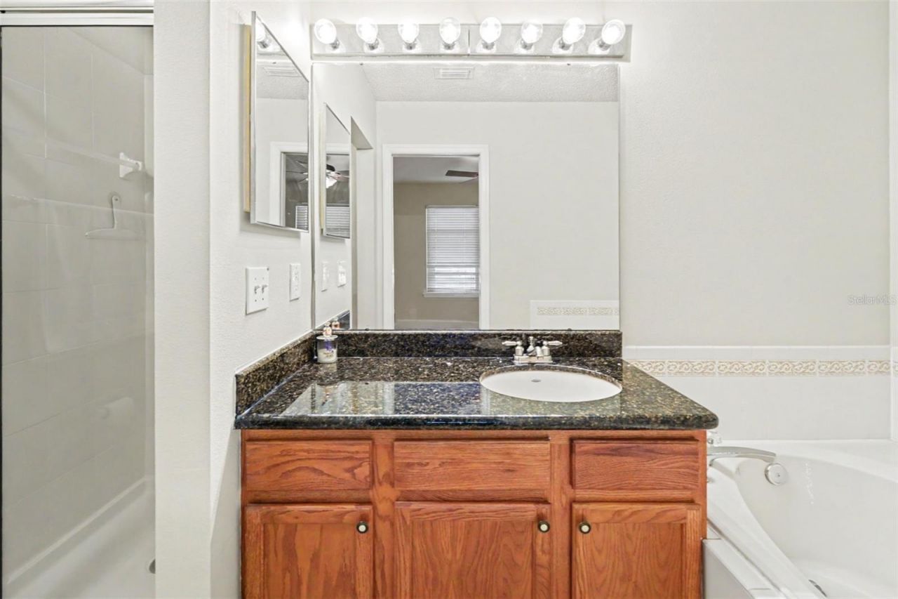 609 Vallance Way Ne, Saint Petersburg, FL 33716 Photo