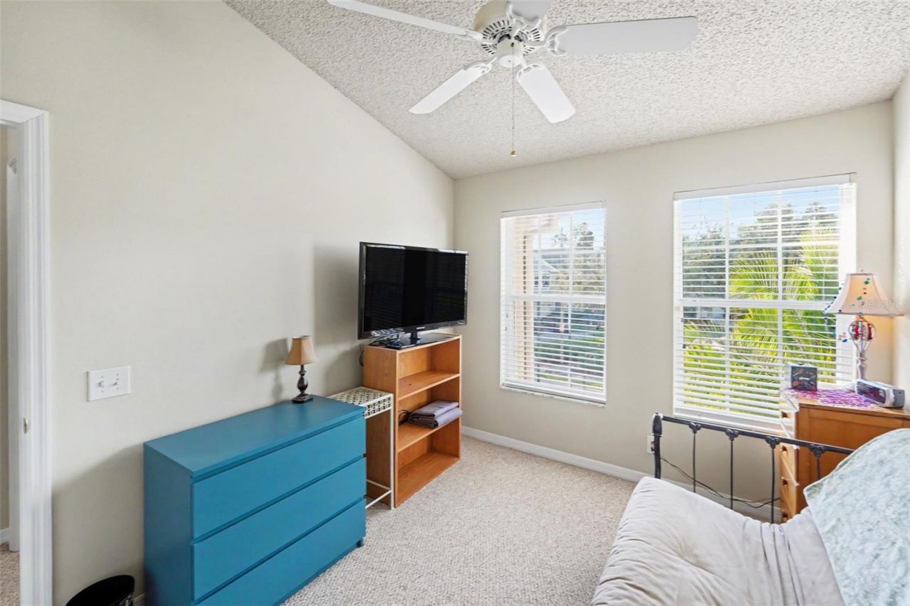609 Vallance Way Ne, Saint Petersburg, FL 33716 Photo
