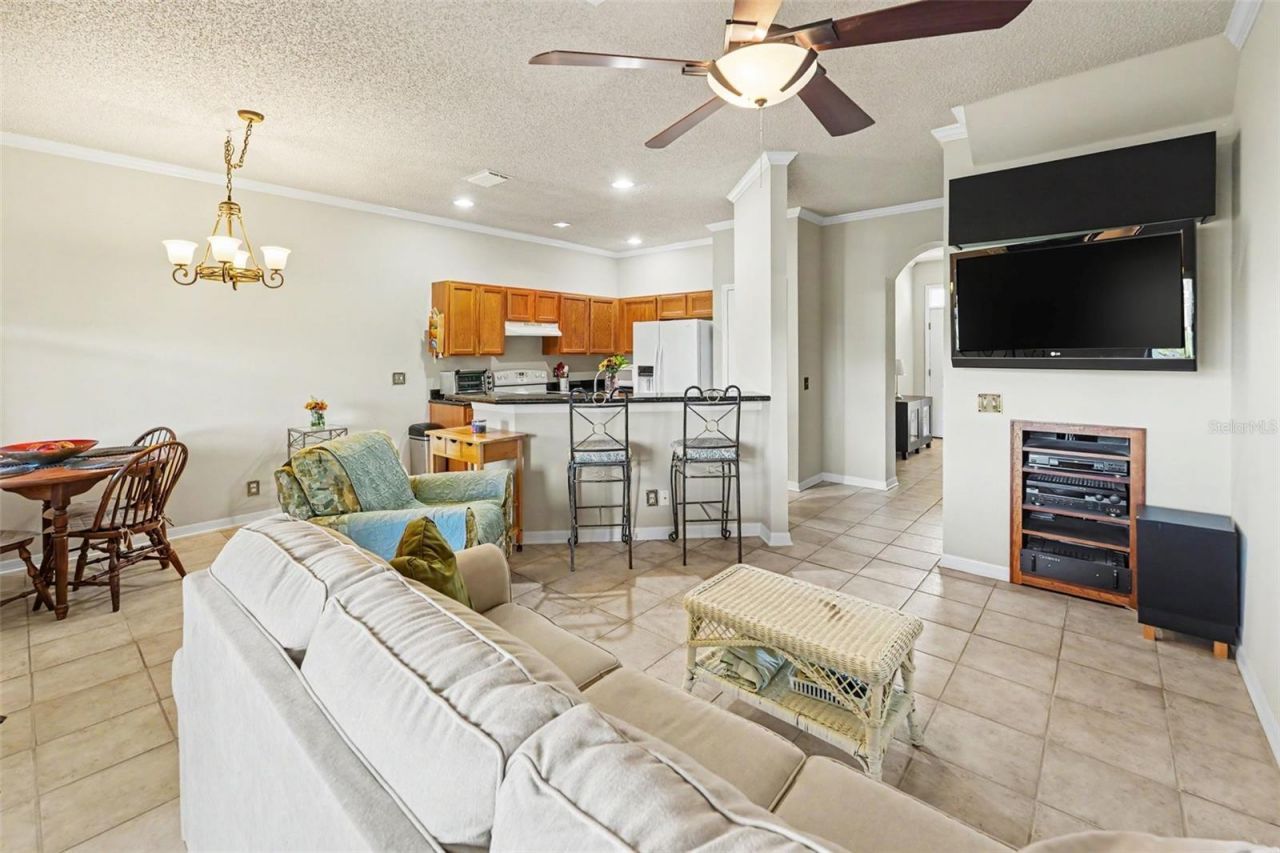 609 Vallance Way Ne, Saint Petersburg, FL 33716 Photo