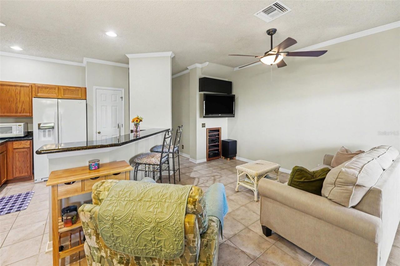 609 Vallance Way Ne, Saint Petersburg, FL 33716 Photo