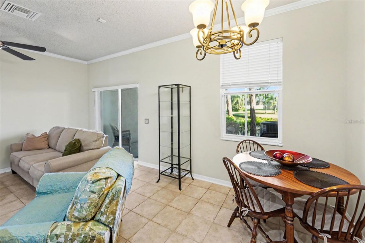 609 Vallance Way Ne, Saint Petersburg, FL 33716 Photo
