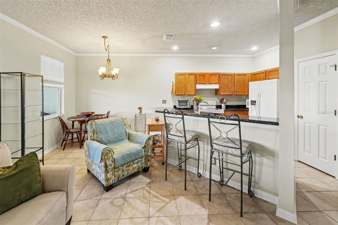 609 Vallance Way Ne, Saint Petersburg, FL 33716 Photo