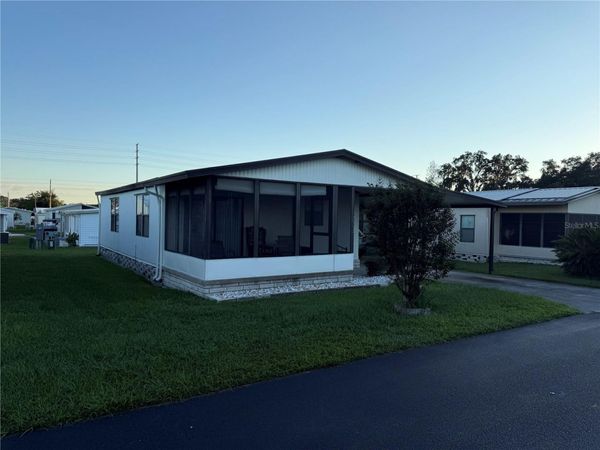 37542 PINATA AVENUE, ZEPHYRHILLS, FL 33541