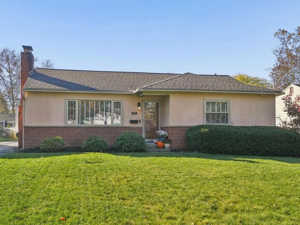 2681 Woodstock Road , Columbus, OH 43221