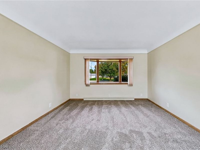 13917 Settlement Acres Drive, Brook Park, OH 44142 Photo 9