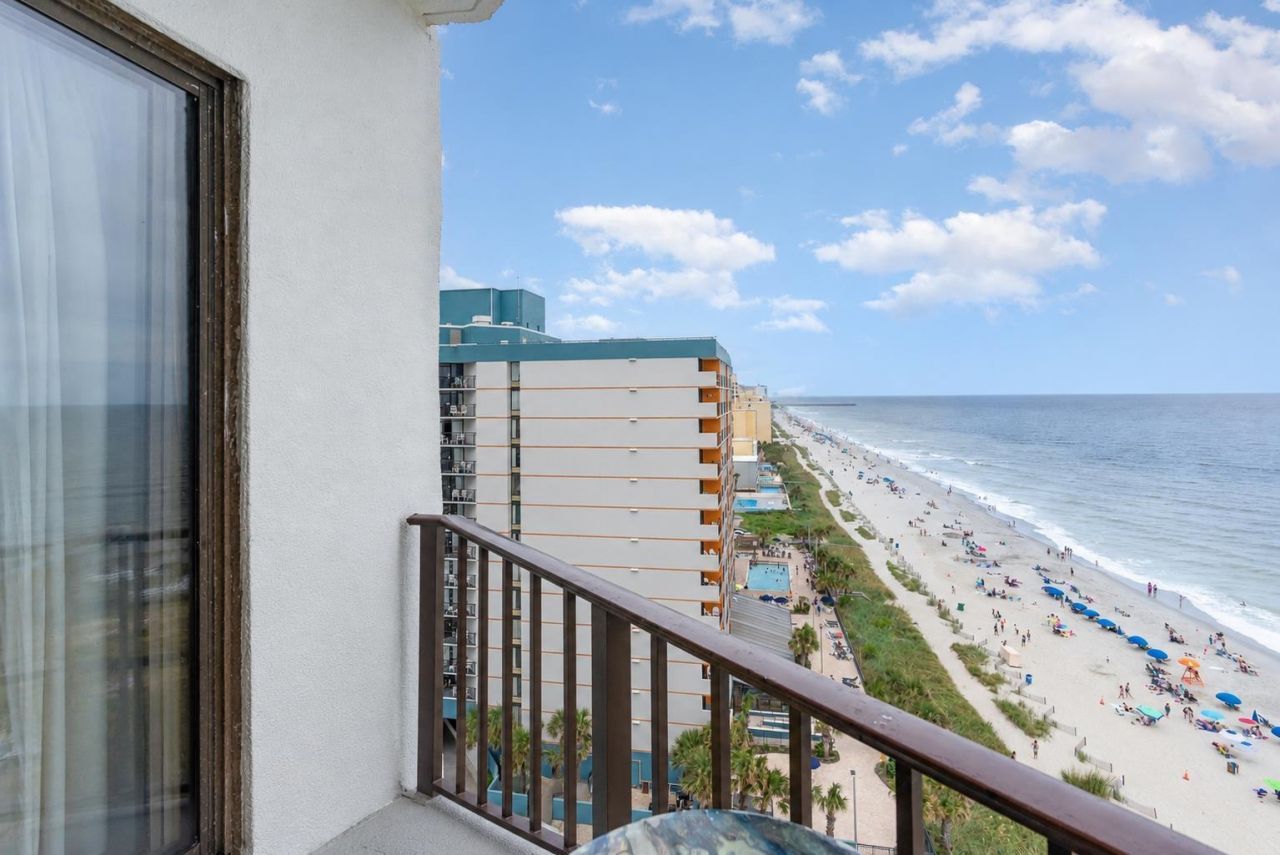 1605 S Ocean Blvd.  Photo 4
