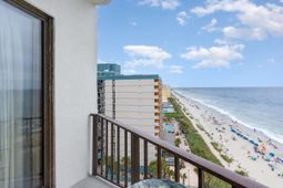 1605 S Ocean Blvd.  photo 4