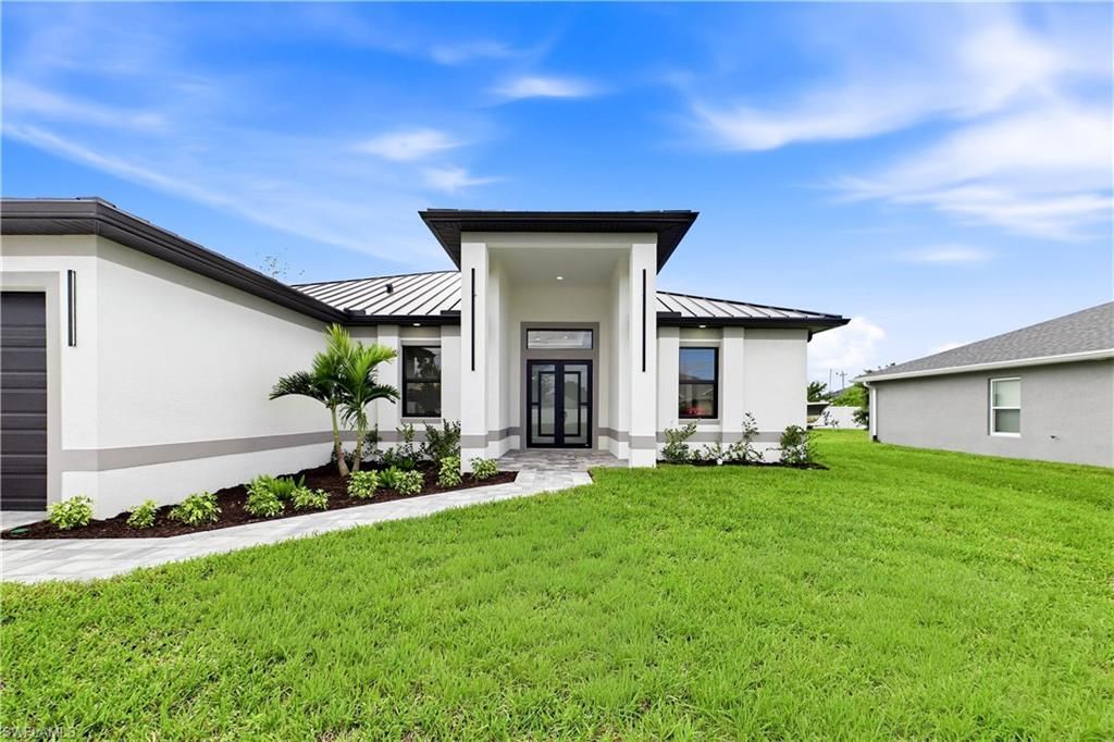1802 SW 3rd Ter , Cape Coral, FL 33991 Photo