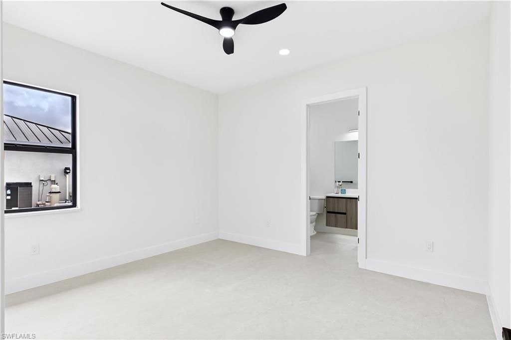 1802 SW 3rd Ter , Cape Coral, FL 33991 Photo