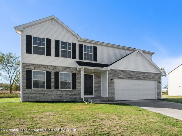 1075 Summerfield Lane, St. Johns, MI 48879