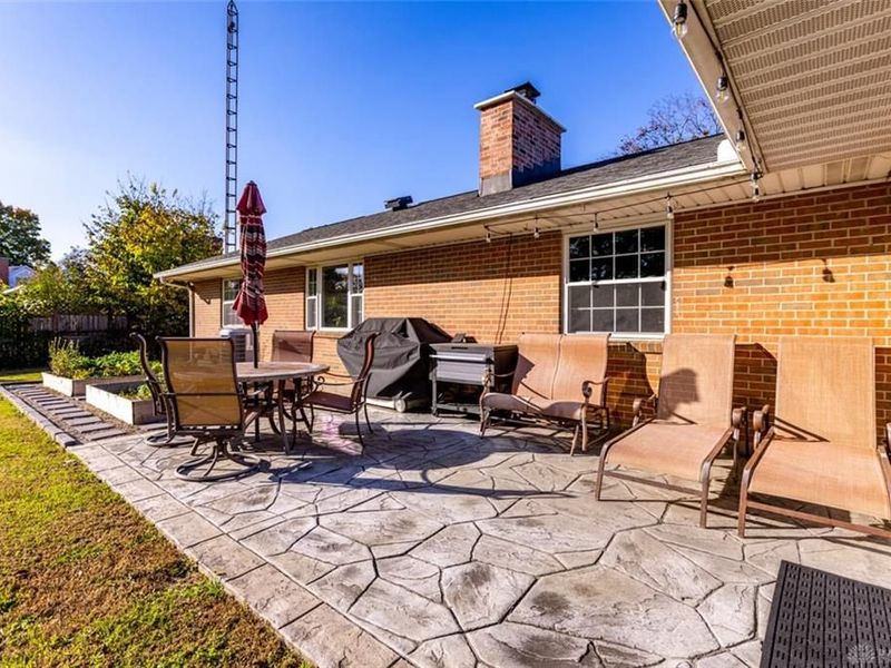 319 Beechgrove Drive, Englewood, OH 45322 Photo 29