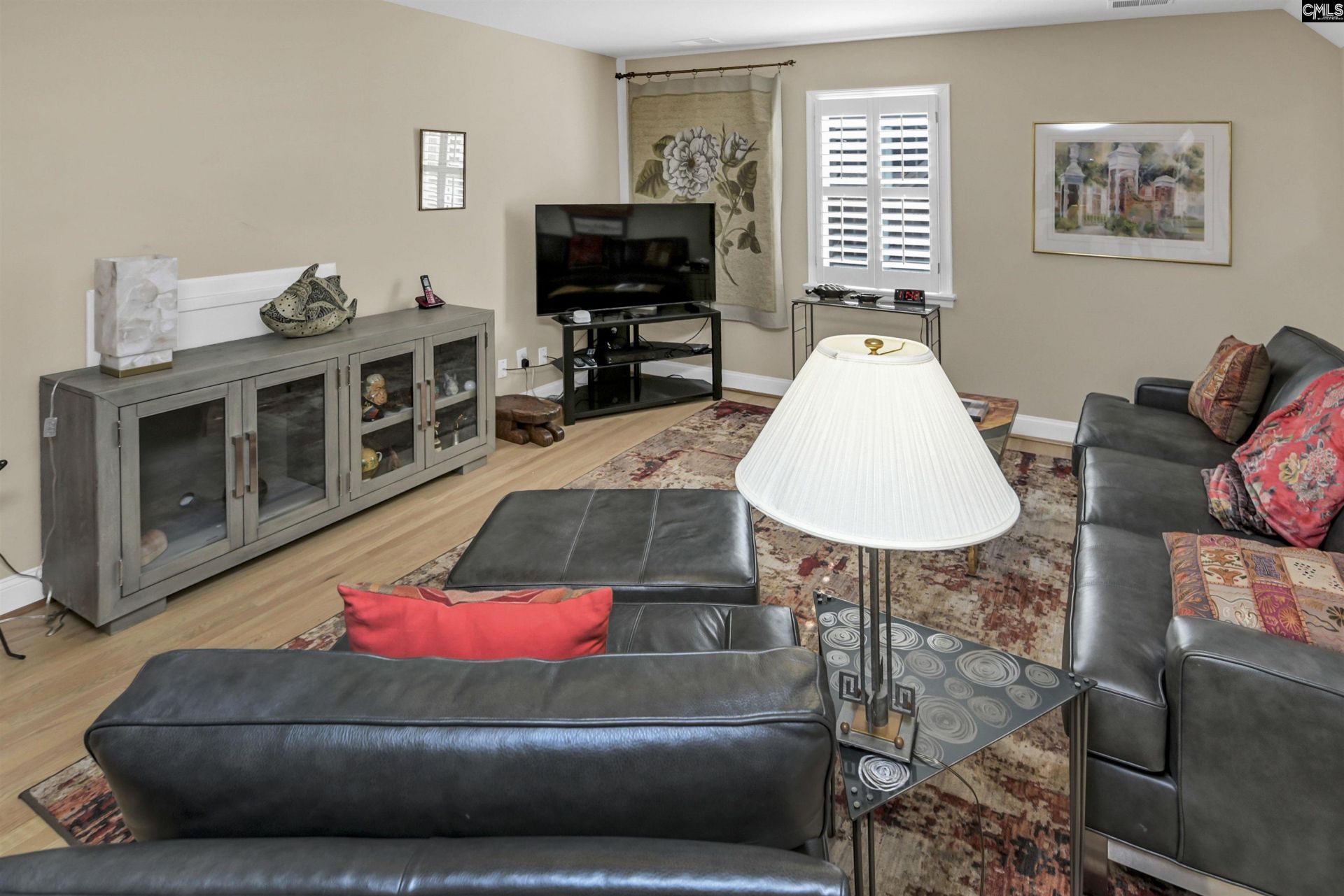 409 Turkey Point Circle  Photo 52