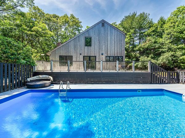 33 Woodbine Drive , East Hampton, NY 11937
