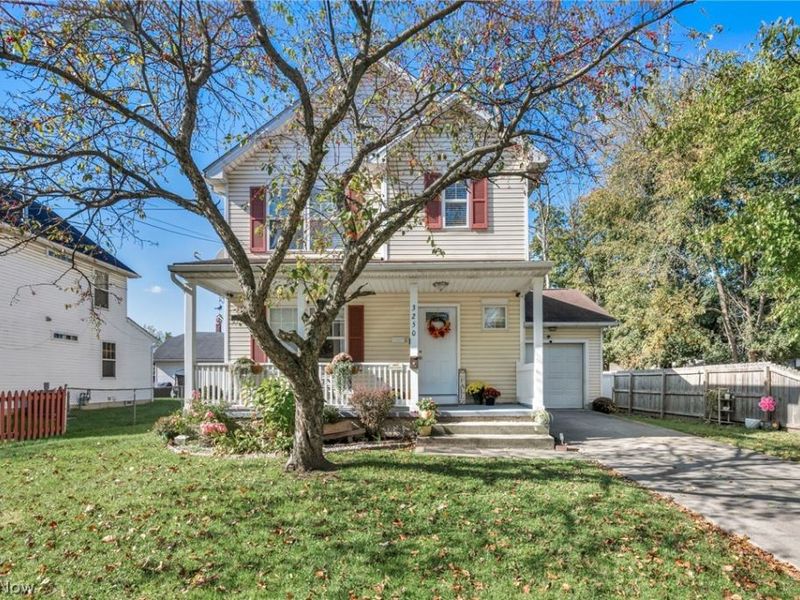 3250 W 58th Street, Cleveland, OH 44102 Photo 2