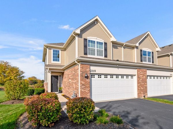 2101 Pembridge Lane , Joliet, IL 60431