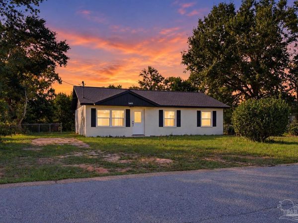 5403 Kee Memorial Dr, Pensacola, FL 32507