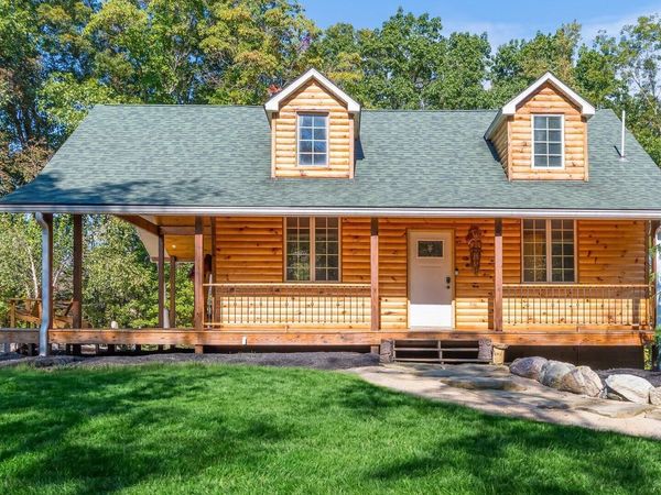 19462 Kansas Road , Quaker City, OH 43773