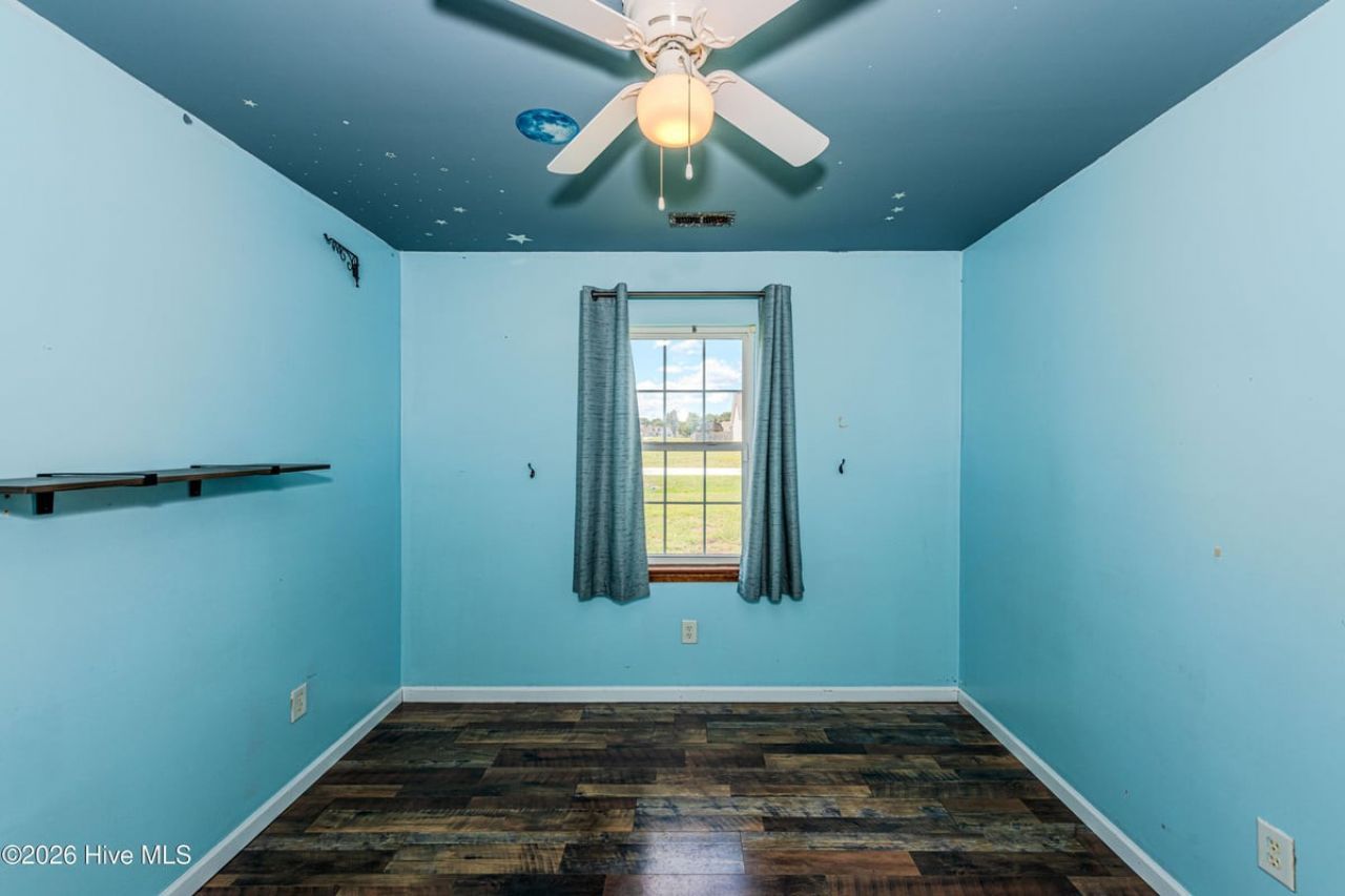 106 Linden Road  Photo 22