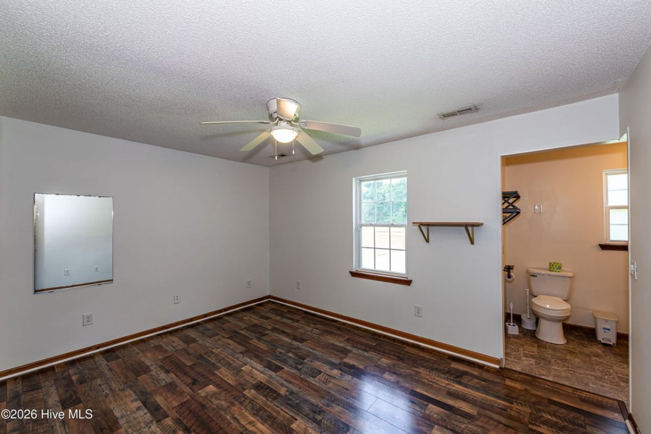 106 Linden Road  Photo 26
