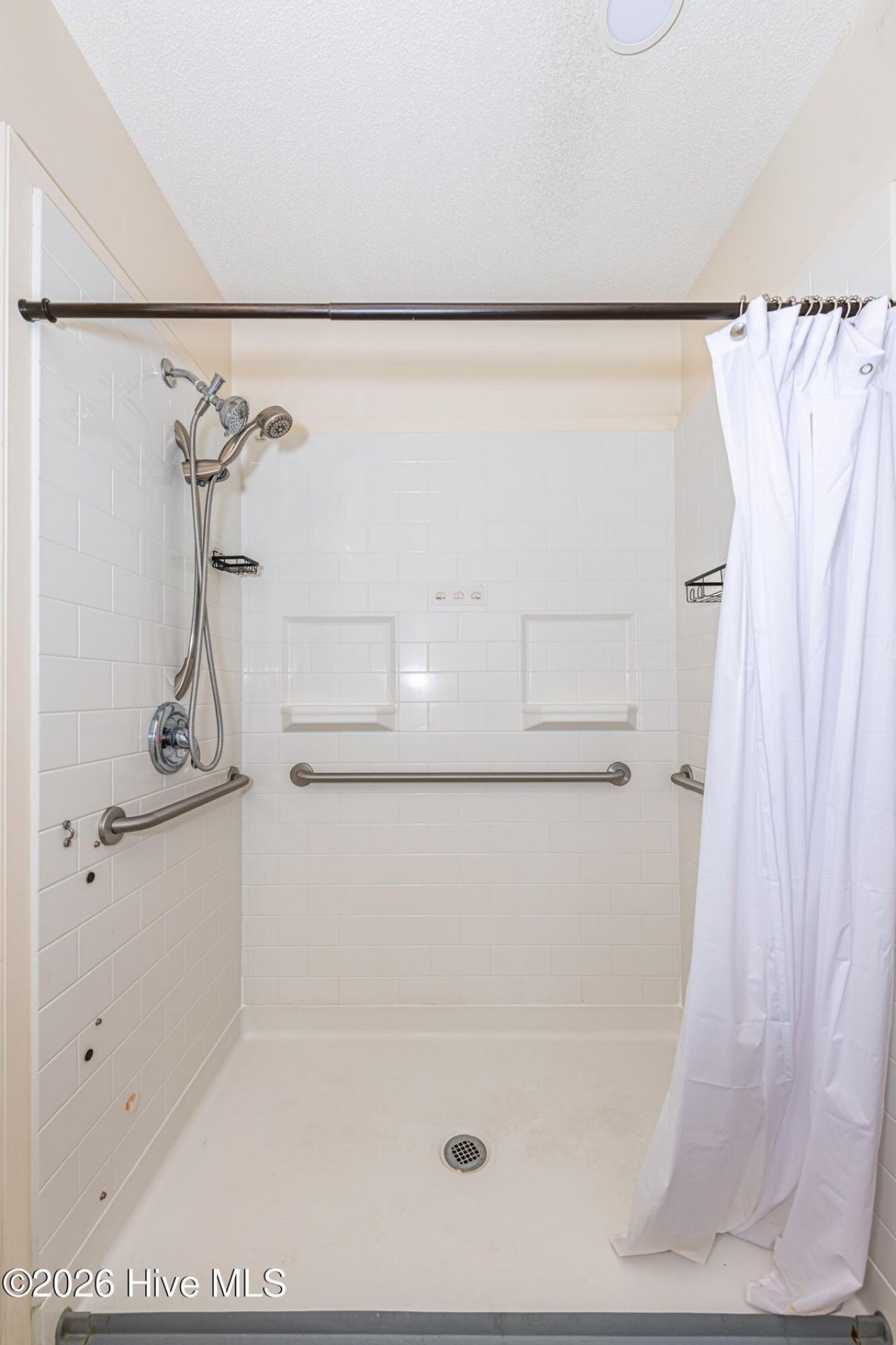 106 Linden Road  Photo 31