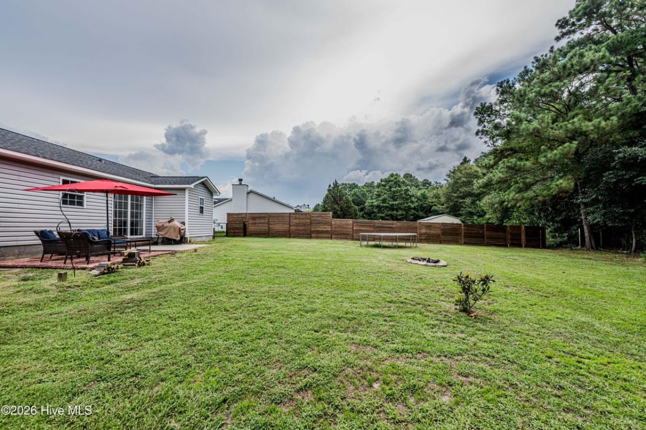 106 Linden Road  Photo 42