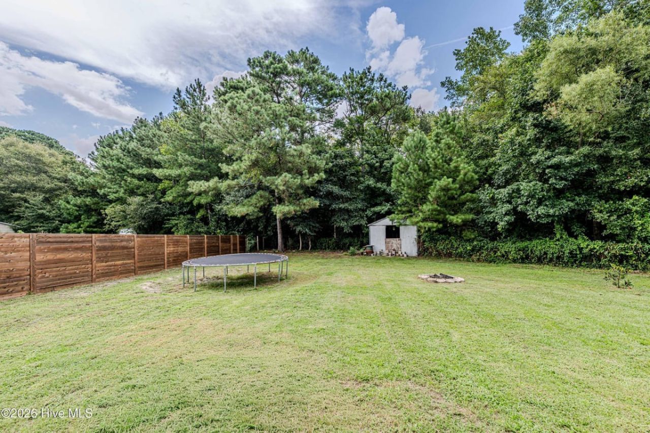 106 Linden Road  Photo 47