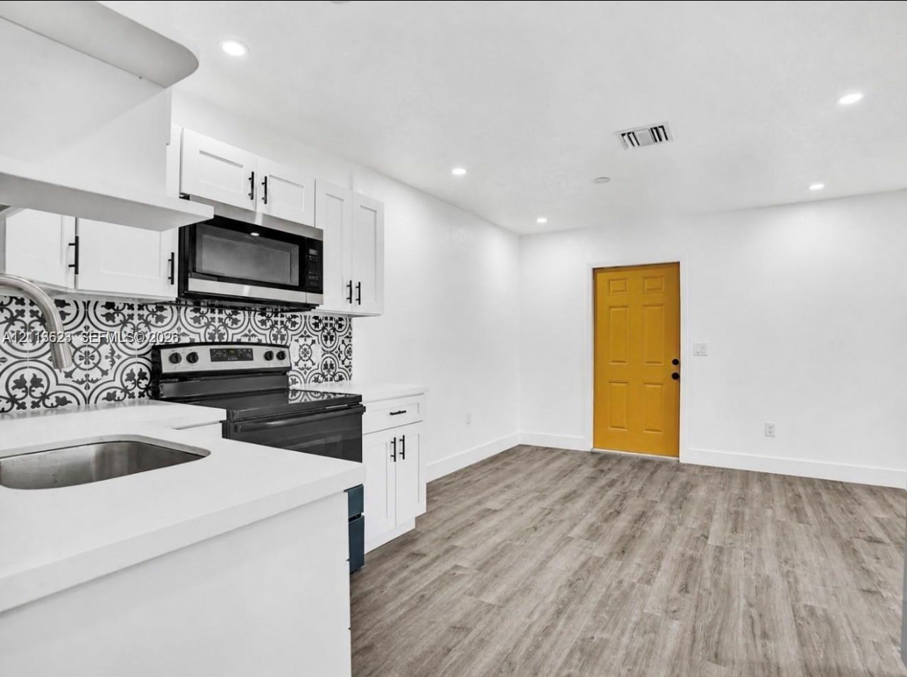 4129 SW 23rd St, Unit S, West Park, FL 33023 Main Photo