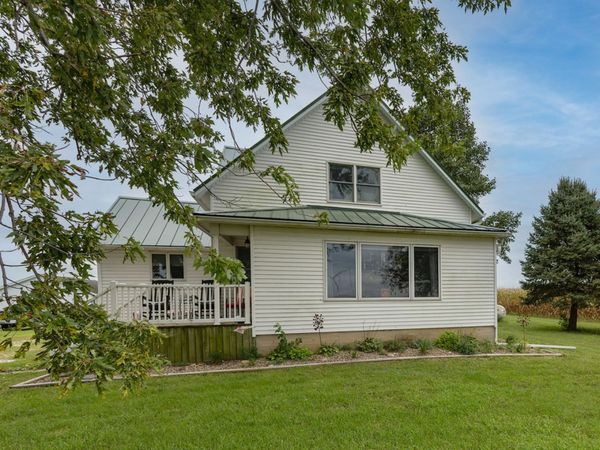 8103 E 1700 Street , Cambridge, IL 61238