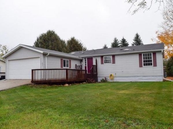 827 GALLEY PLACE, Sturgeon Bay, WI 54235