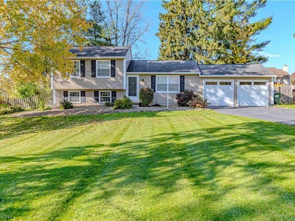 4814 Debbie Drive , Medina, OH 44256
