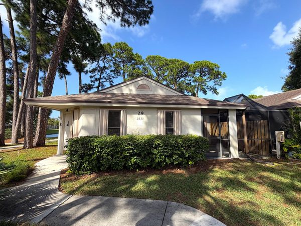 2833 Stoneway Lane, Unit B, Fort Pierce, FL 34982