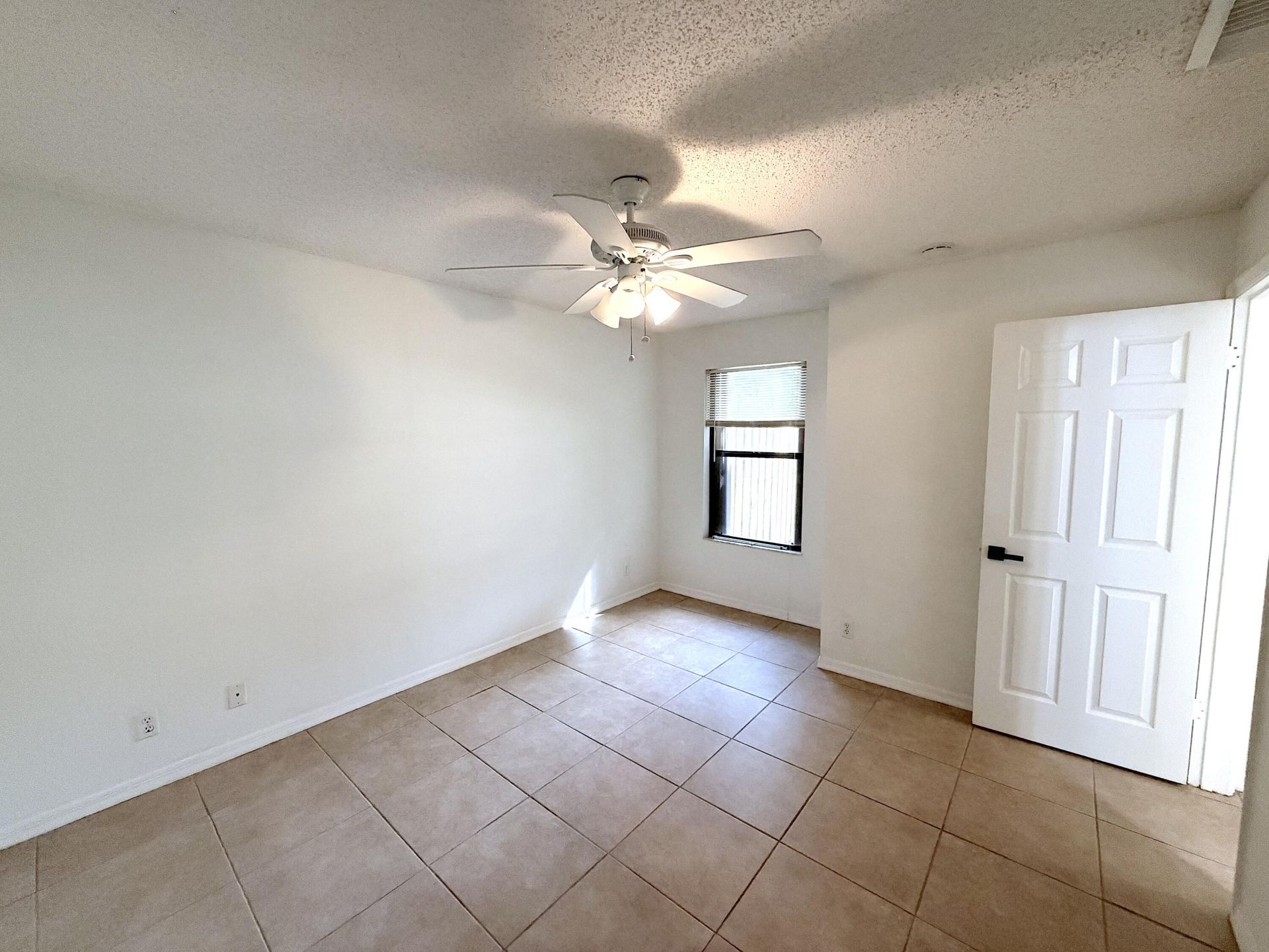 2833 Stoneway Lane, Unit B, Fort Pierce, FL 34982 Photo