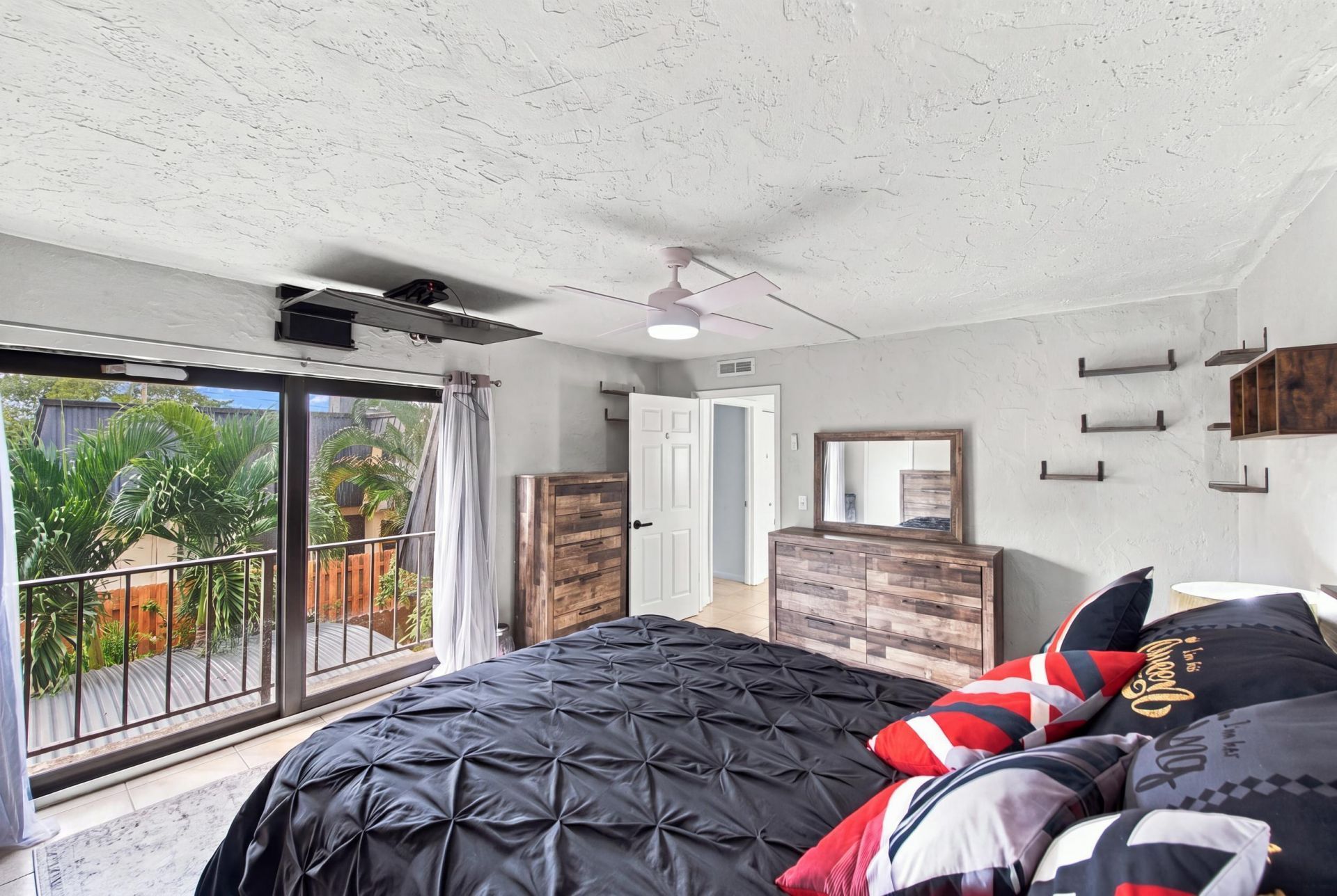 2483 Waterside Drive, Lake Worth, FL 33461 Photo