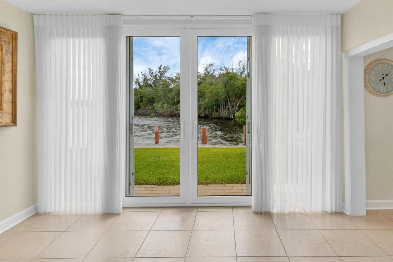 711 NE Harbour Terrace, Unit 312, Boca Raton, FL 33431 Photo