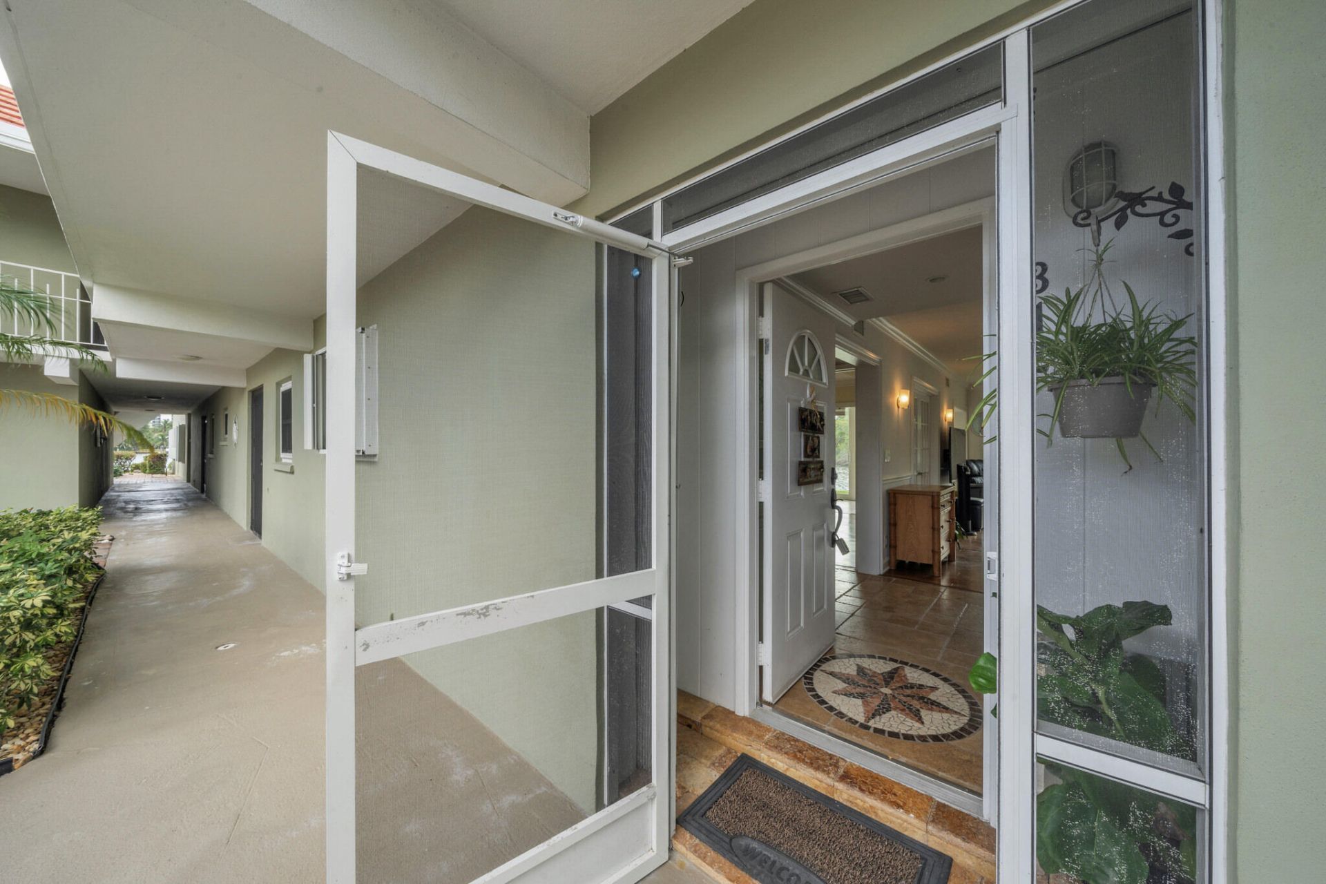 711 NE Harbour Terrace, Unit 312, Boca Raton, FL 33431 Photo