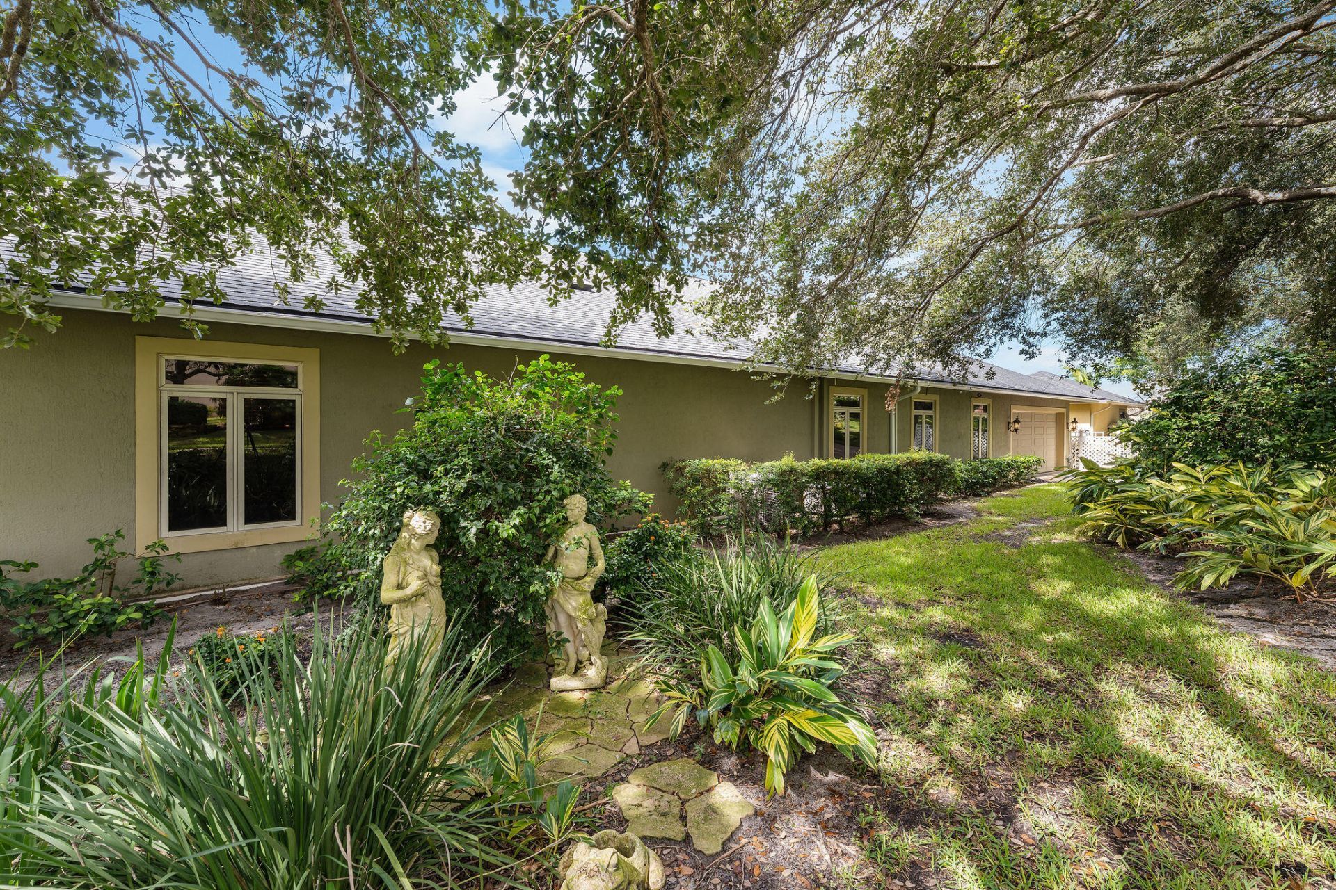 9707 SE Sharon Street, Hobe Sound, FL 33455 Photo