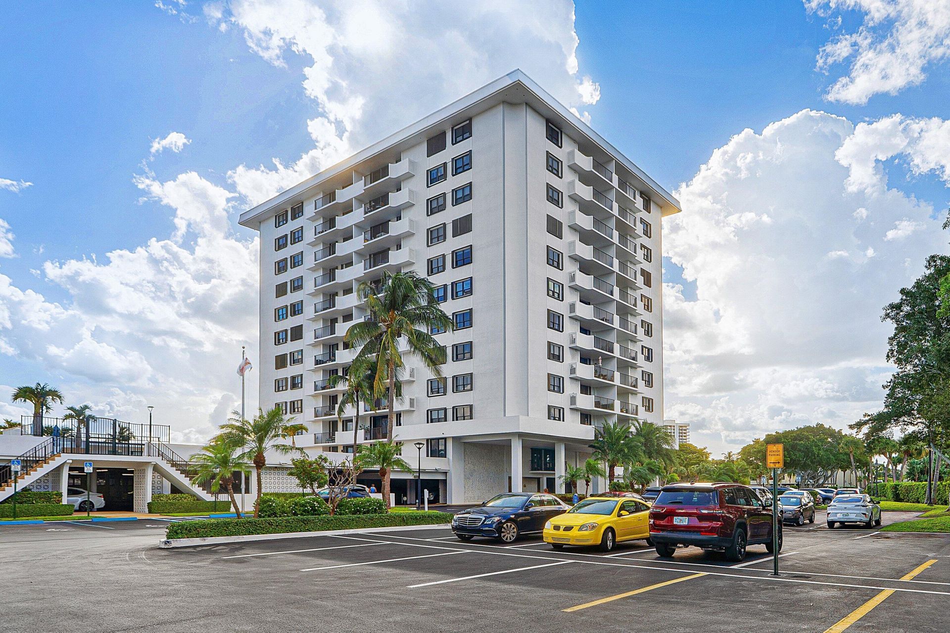 1200 Marine Way, Unit 902, North Palm Beach, FL 33408 Photo