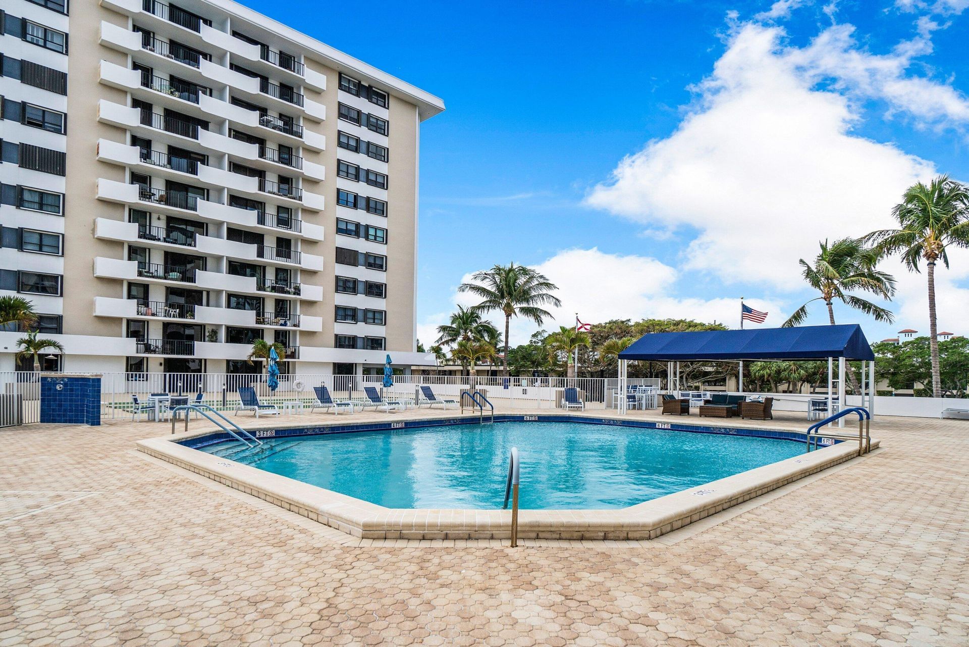 1200 Marine Way, Unit 902, North Palm Beach, FL 33408 Photo