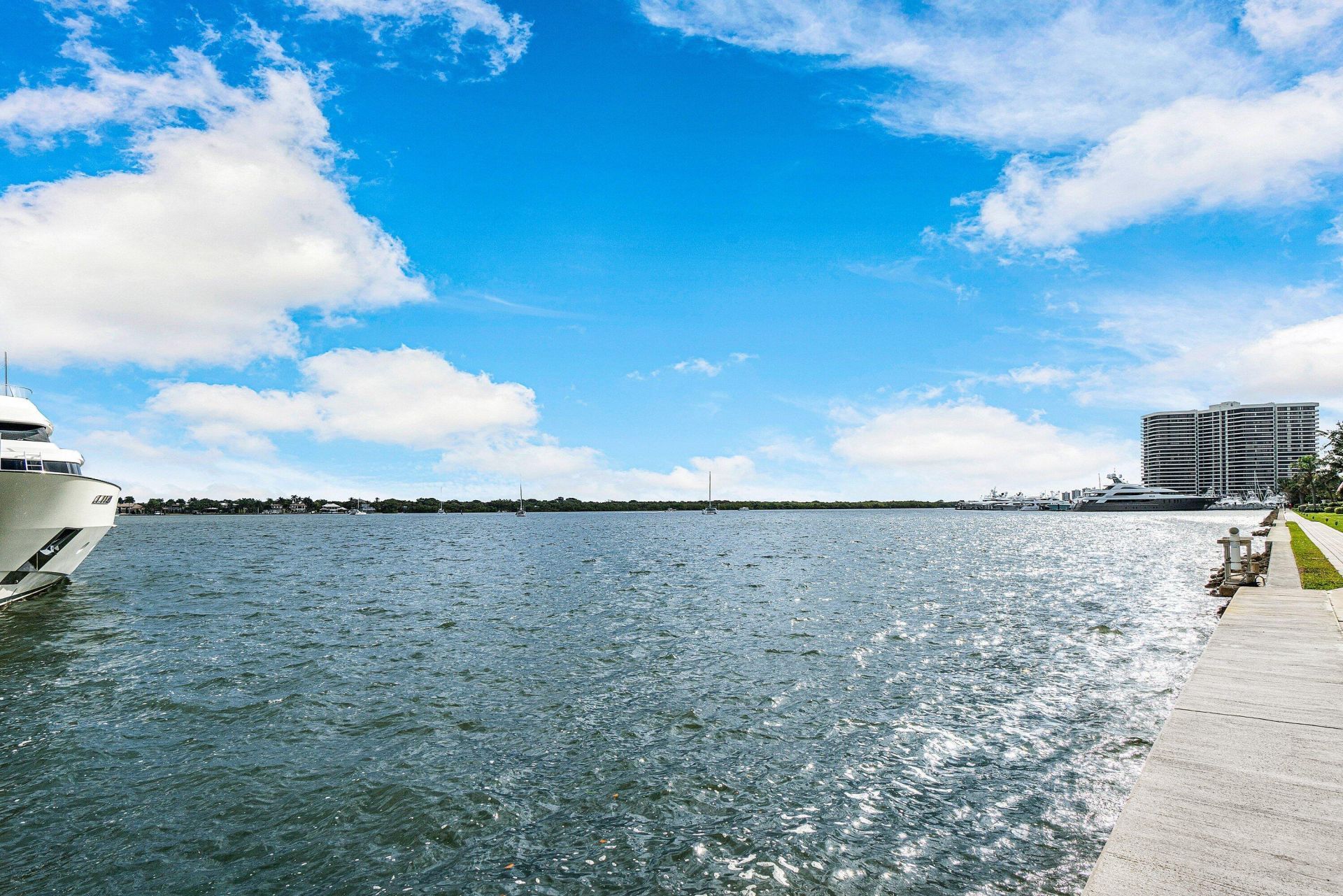 1200 Marine Way, Unit 902, North Palm Beach, FL 33408 Photo