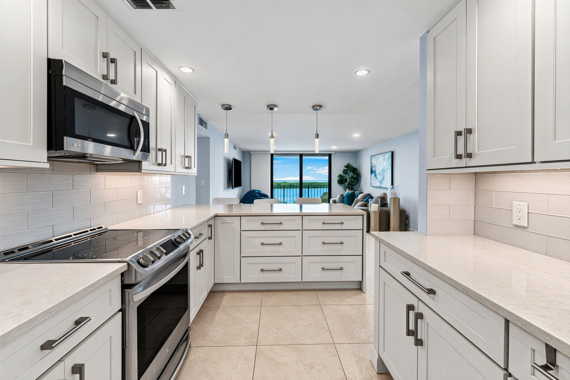 1200 Marine Way, Unit 902, North Palm Beach, FL 33408 Photo