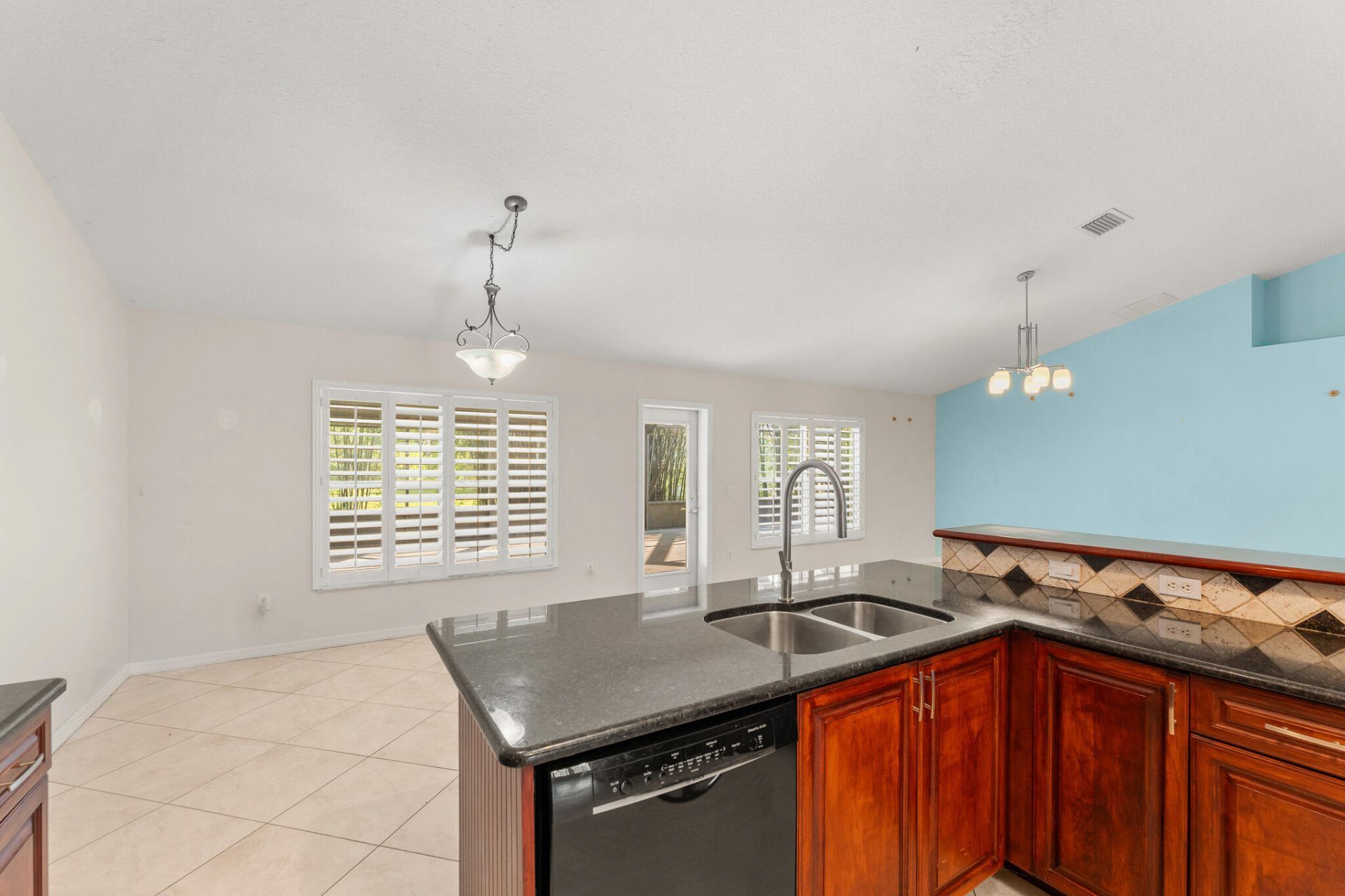 2001 SE Dranson Circle, Port Saint Lucie, FL 34952 Photo