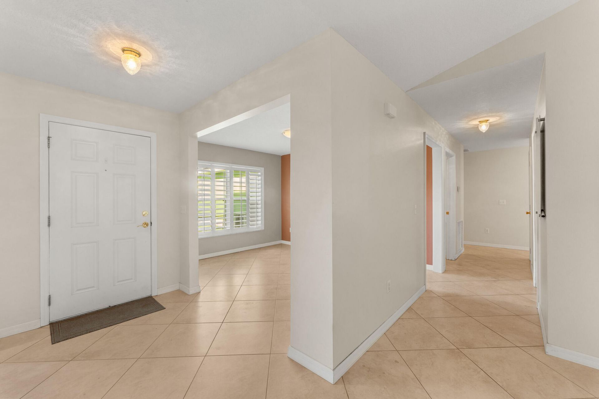 2001 SE Dranson Circle, Port Saint Lucie, FL 34952 Photo