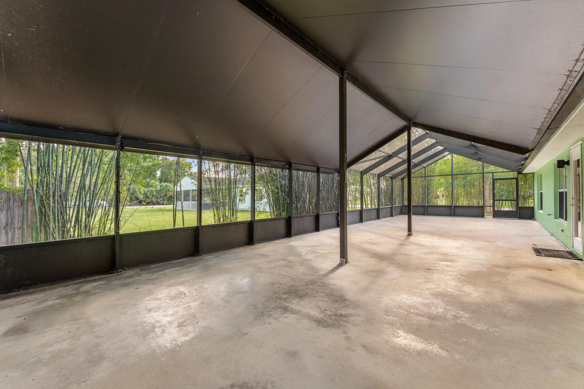 2001 SE Dranson Circle, Port Saint Lucie, FL 34952 Photo
