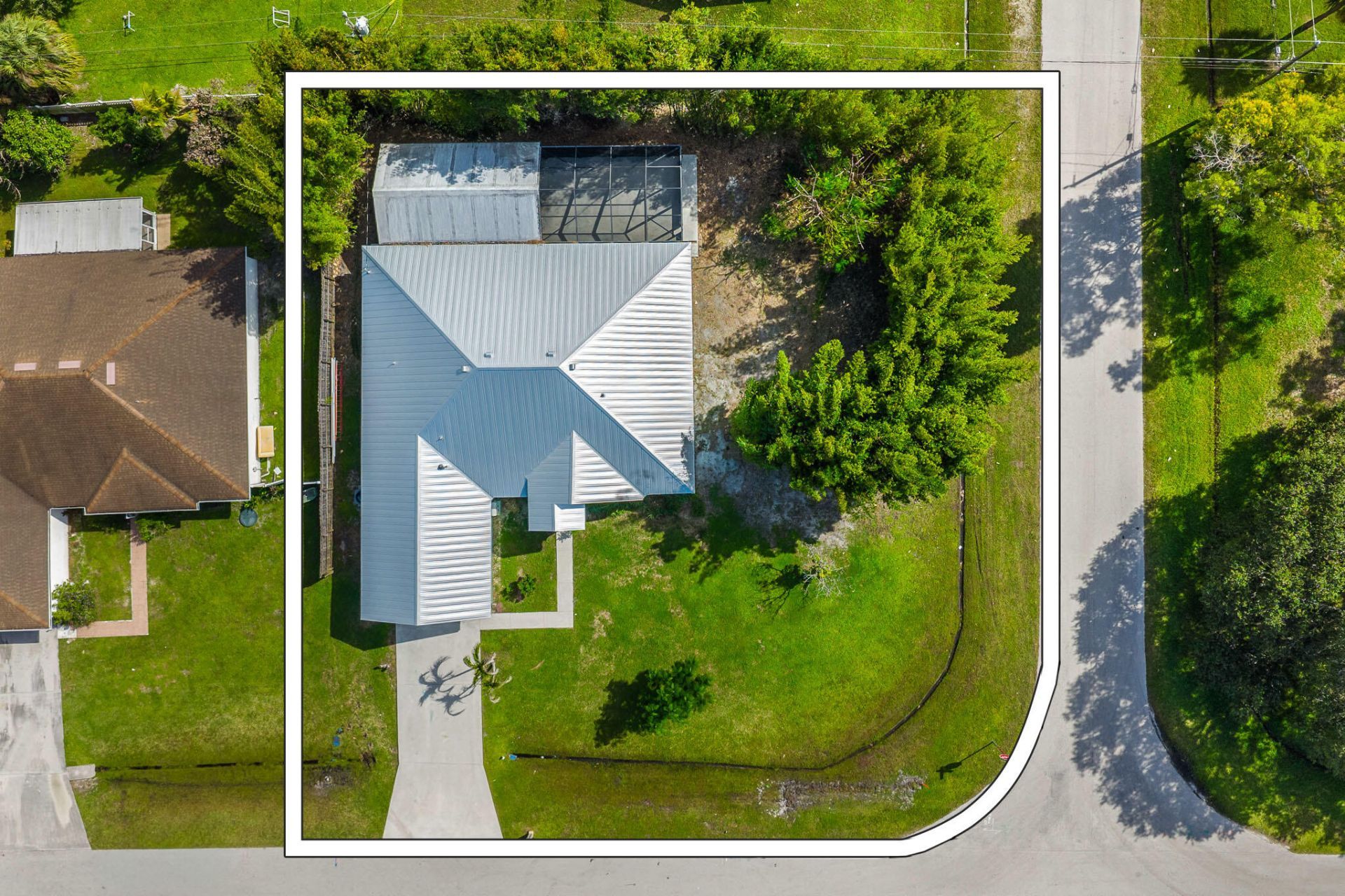 2001 SE Dranson Circle, Port Saint Lucie, FL 34952 Photo