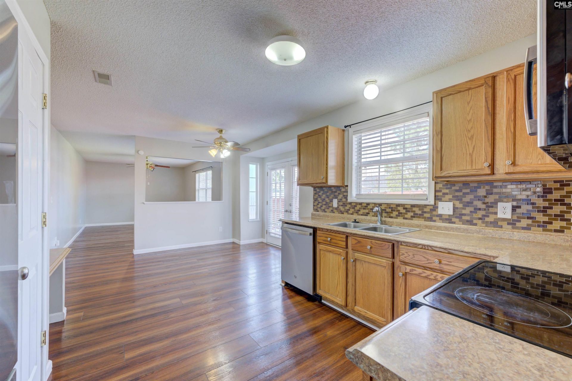 212 Sterling Hills Circle  Photo 5