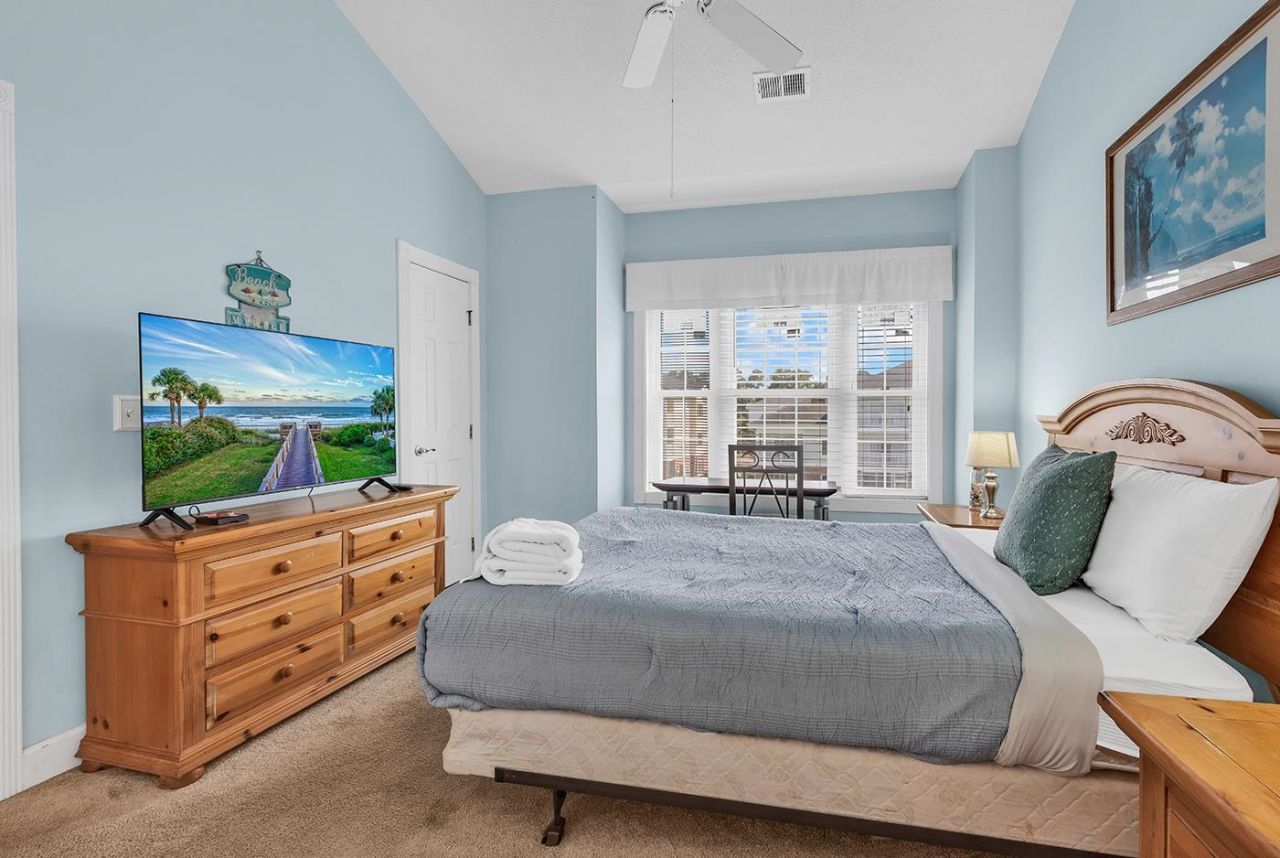 4856 Carnation Circle  Photo 13