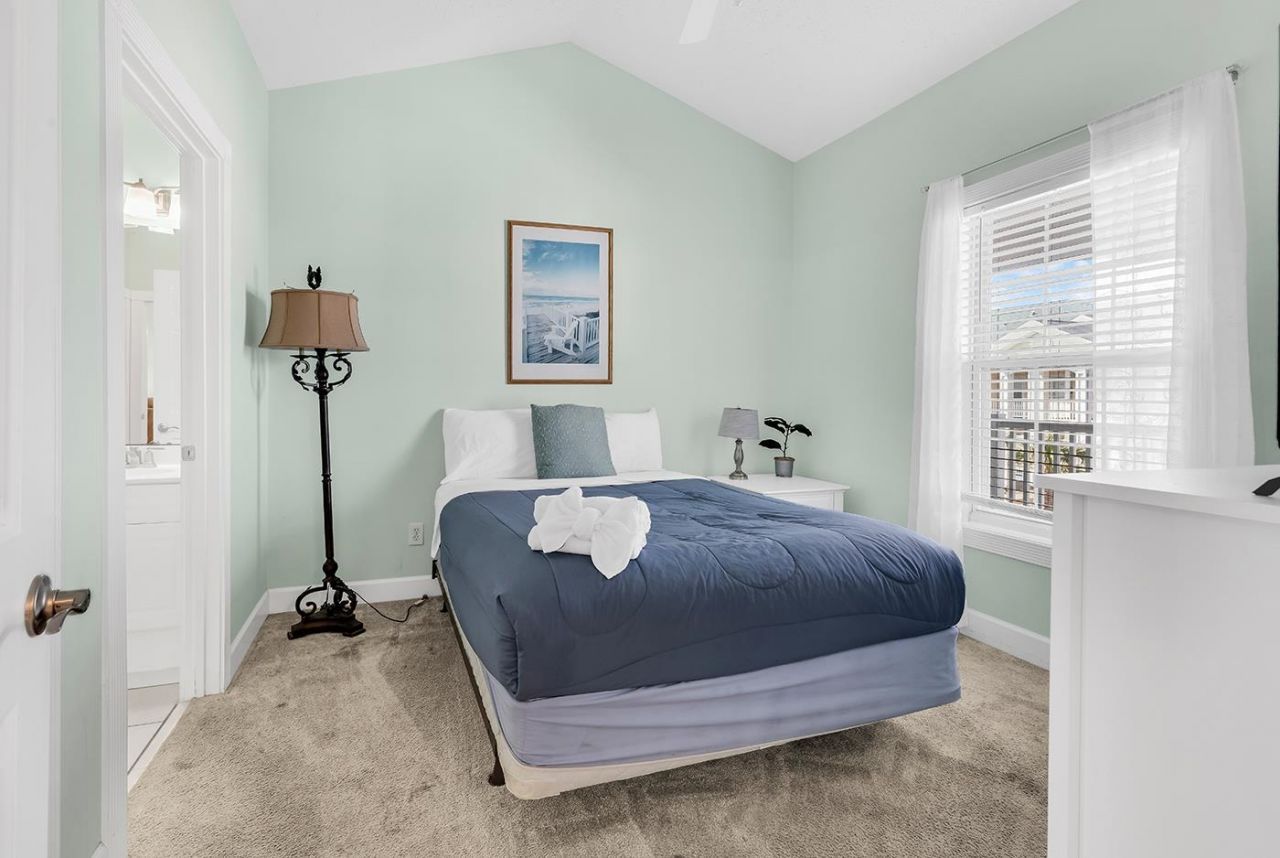 4856 Carnation Circle  Photo 6