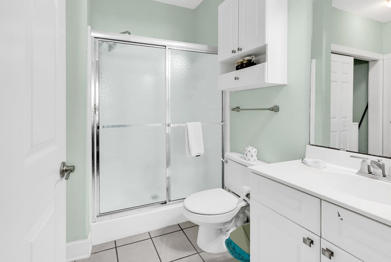 4856 Carnation Circle  Photo 8