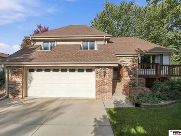 2343 S 75th Street, Lincoln, NE 68506