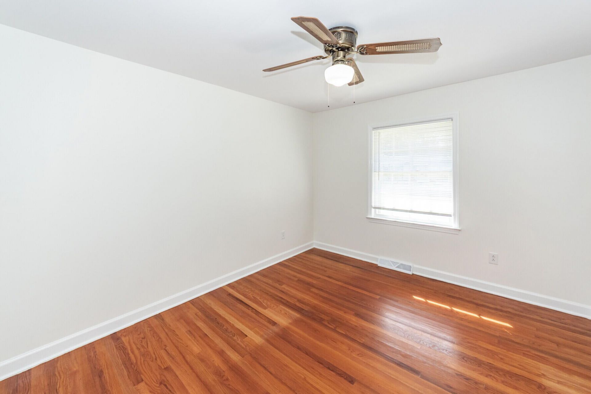 336 Betsy Road Photo 27